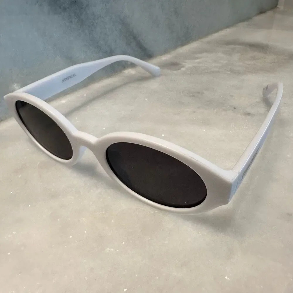 NWT Nectar Atypical Salt Of The East Eyewear Sunglasses White Black OS